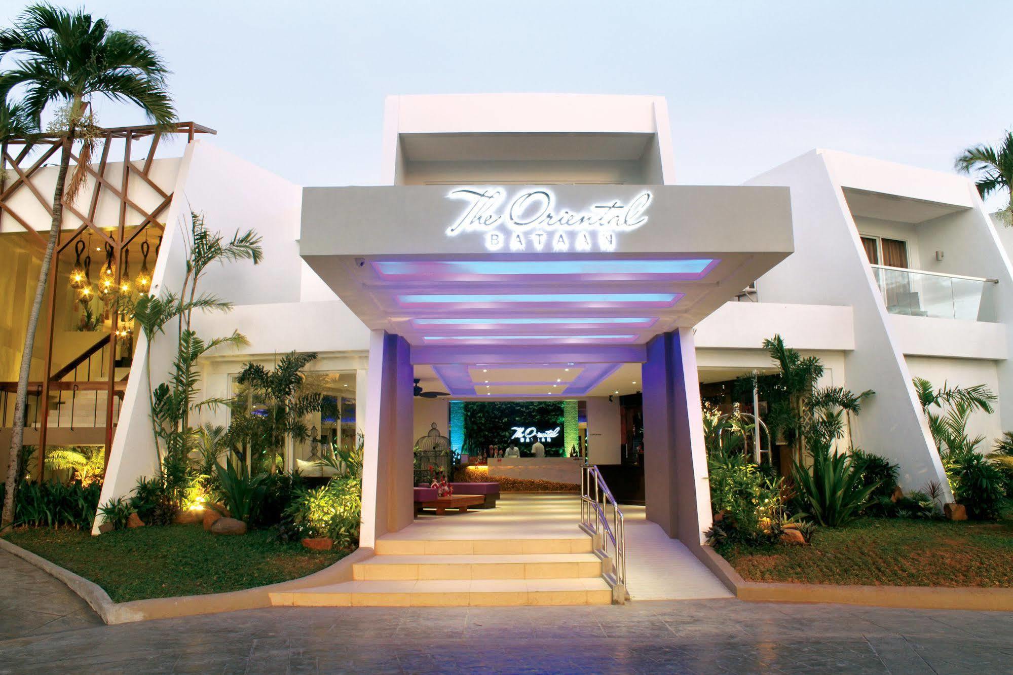 The Oriental Hotel Bataan 马里韦莱斯 外观 照片